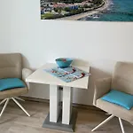 Yachthafentraum Direkt, Am Strand, Seebruecke,hafen, Shopping *