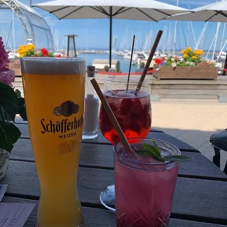 Lägenhet Yachthafentraum Direkt, Am Strand, Seebruecke,hafen, Shopping