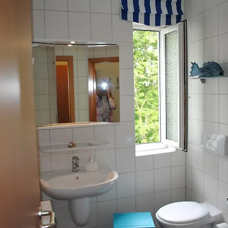 Yachthafentraum In 2 Minuten Am Seebruecke Yachthafen 아파트 *