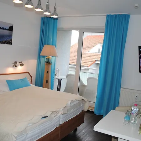 Yachthafentraum In 2 Minuten Am Seebruecke Yachthafen Apartamento *